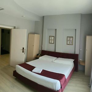 Theranda Boutique Hotel